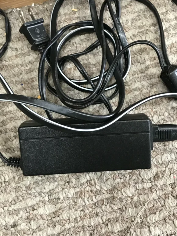 Century Adapter 2.2A Power Supply - Image 2